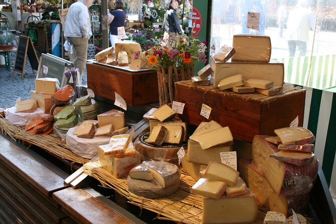 Bavarian Food Walking Tour from Munich - Guides and Stories: Why the Tour’s Human Touch Matters