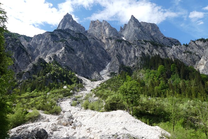 Berchtesgaden and Eagle's Nest Day Trip from Munich - Meeting in Munich: what to bring and why the passport matters