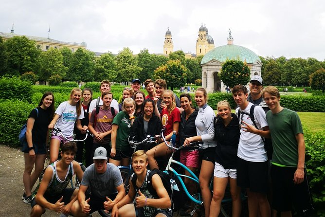 Classic Mike's Bike Tour daily @ 11.30 incl Beer Garden & Surfers - Meeting at Marienplatz and getting set up fast