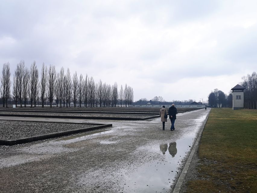 From Munich: Dachau Memorial Site Tour in Spanish - Meeting under Karlstor Gate at Karlsplatz (and what to watch for)