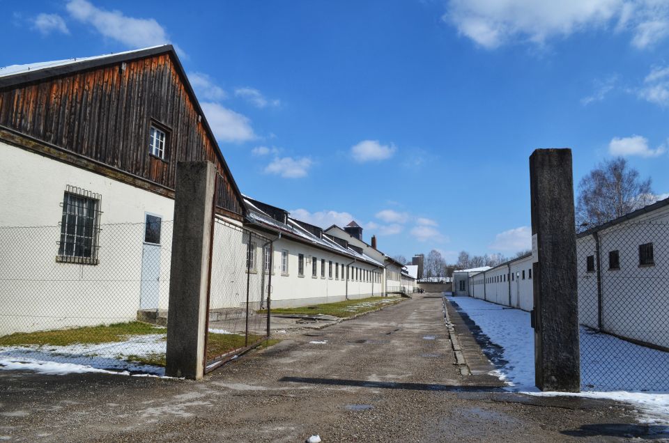 From Munich: Dachau Memorial Site Tour in Spanish - From Munich by train: how to plan your day without stress
