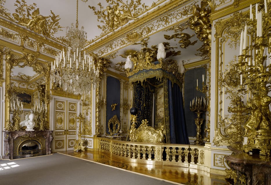From Munich: Herrenchiemsee Palace and Boat Trip Day-Tour - Getting There Like a Local: Munich to the Lake Rides