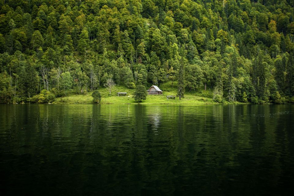 From Munich: Königsee Day Tour by Van - Salet and Lake Obersee (Röthbachfall) when the boat runs