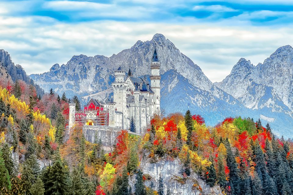 From Munich: Neuschwanstein Castle Full-Day Trip - Marienbrücke Bridge and the Queue Problem
