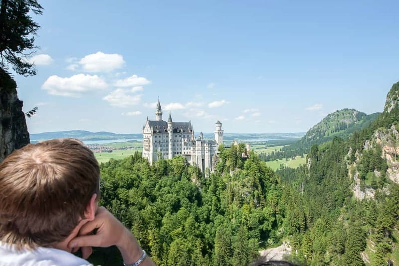 From Munich: Neuschwanstein & Linderhof Castle Full-Day Trip - Oberammergau pass-by: short scenic flavor, and why winter changes things