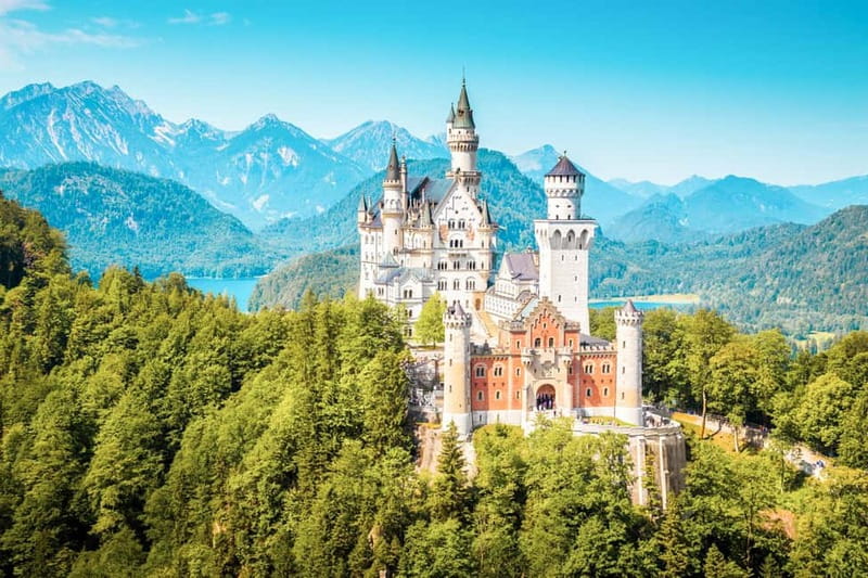 From Munich: Premium Neuschwanstein Castle & Linderhof Tour - Neuschwanstein Castle: Skip-the-Line Entry and Smart Time Use