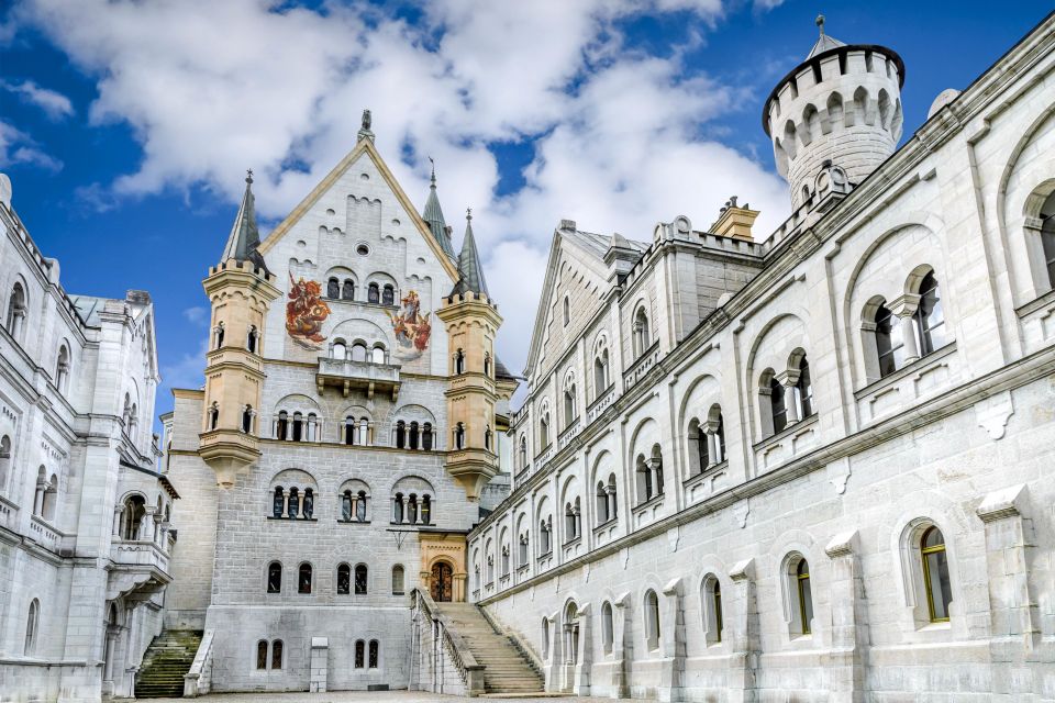 From Munich: Trip to Neuschwanstein & Linderhof in Spanish - The Big Thing That Makes This Tour Work (Spanish-Only)