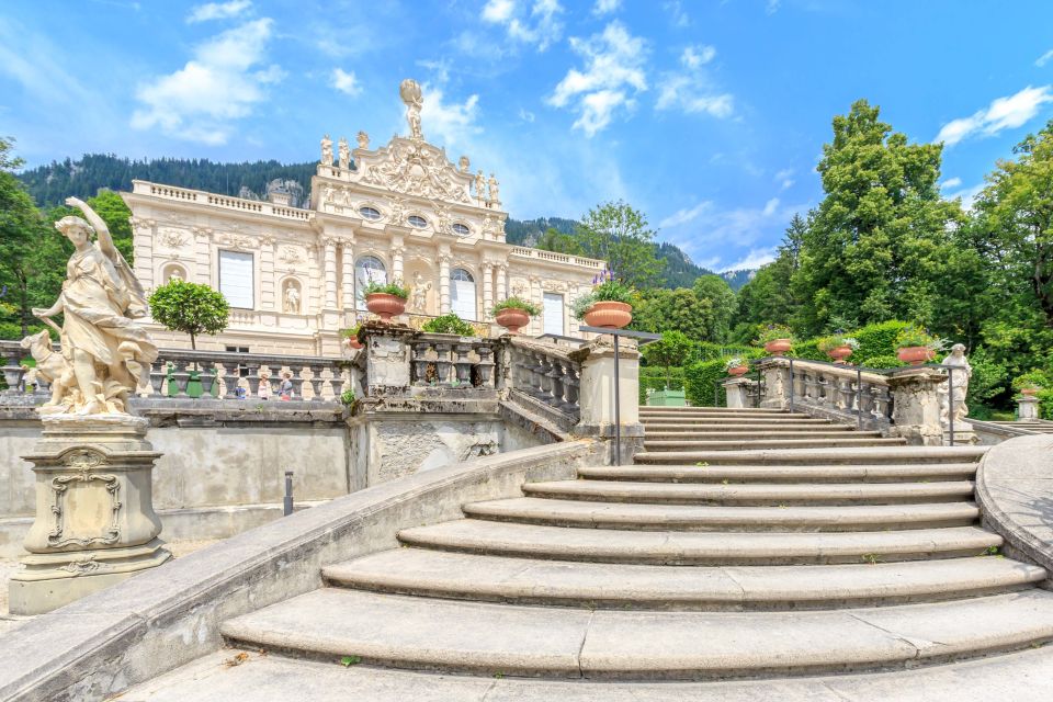 From Munich: Trip to Neuschwanstein & Linderhof in Spanish - Neuschwanstein: Fairytale Castle, Interior Time, and Mary’s Bridge