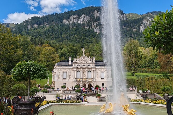 Half Day Private Tour Linderhof Castle & Oberammergau incl Ettal - Oberammergau: Passion Play town time plus real shopping breaks
