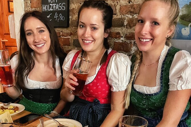 Lunch Like a Local: Munich's ORIGINAL Viktualienmarkt Food Tour - Schrannenhalle: a short indoor break that keeps the tour balanced