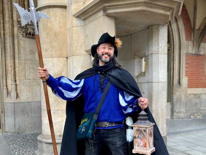 München: Der Nachtwächter für Kinder - Führung auf Deutsch - Why This Munich Night Watchman Tour Feels Made for Families