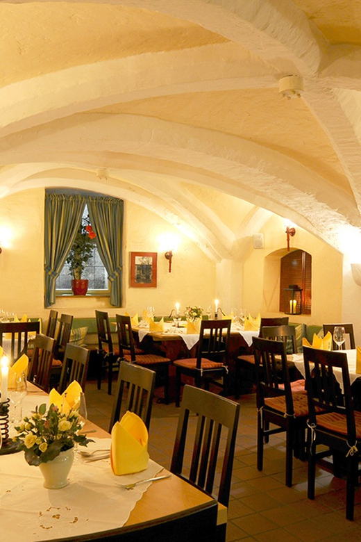 Munich: 3-Hour Culinary Nightwatch Tour - Church Legends: Salvatorkirche and Henriette Adelaide’s Cloister