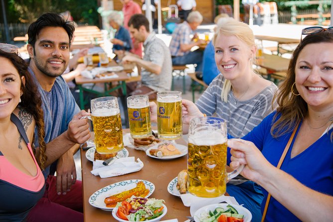 Munich City Bike Tour + Beer Garden Lunch Stop - English Garden on a bike: Eisbachwelle and the classic Munich pause