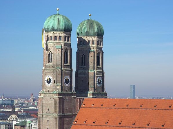 Munich City Walking Tour, includes Third Reich & Viktualienmarkt - Starting in the old center: your mental map begins fast