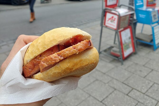 Munich Food Tour with Full Meal & Drinks by Do Eat Better - St.-Jakobs-Platz Finale: Honigwein or Schnapps Digestive