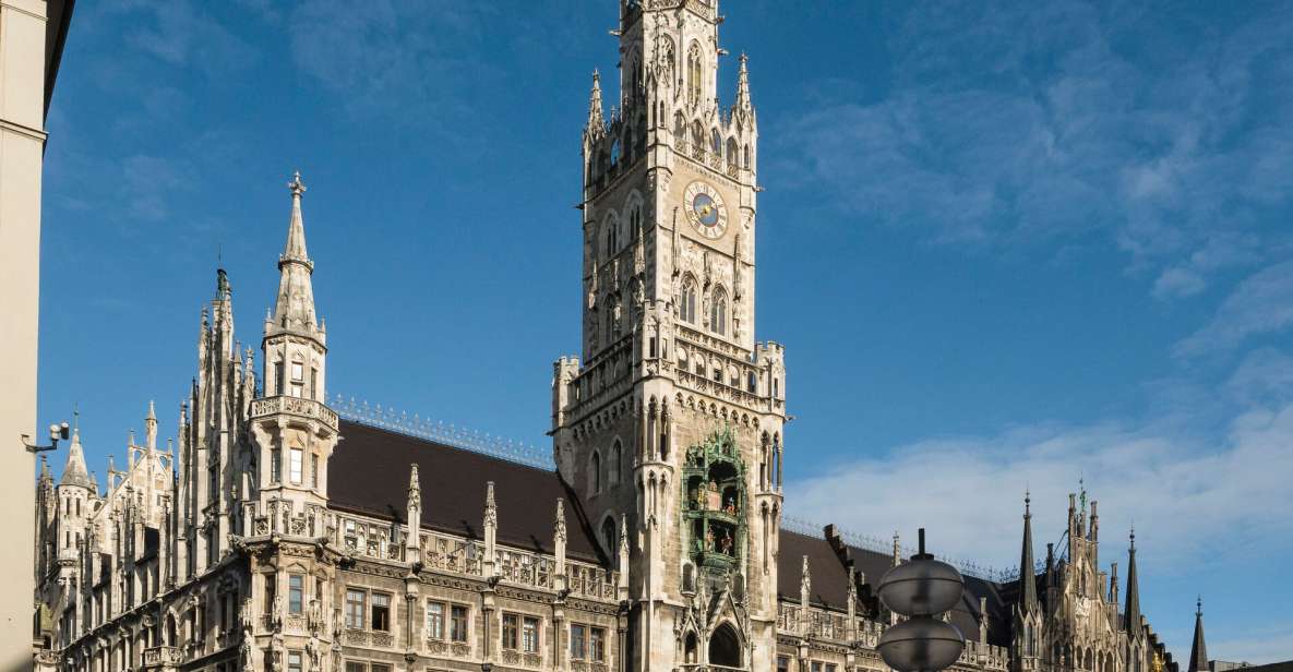 Munich: Guided Tour of the historic Town Hall on Marienplatz - Key highlights at a glance