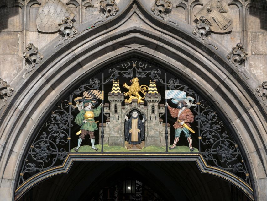 Munich: Guided Tour of the historic Town Hall on Marienplatz - Why this Munich Town Hall tour beats a quick Marienplatz stop