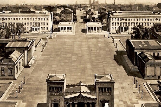 Munich in the 3rd Reich and WW2 private walking tour - Your route: Isar Gate to Odeonsplatz (with easy city access)