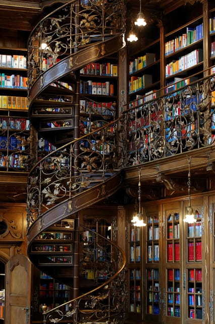 Munich: Law Library Guided Visit with Entry Tickets - Movies filmed here: why pop-culture context adds fun