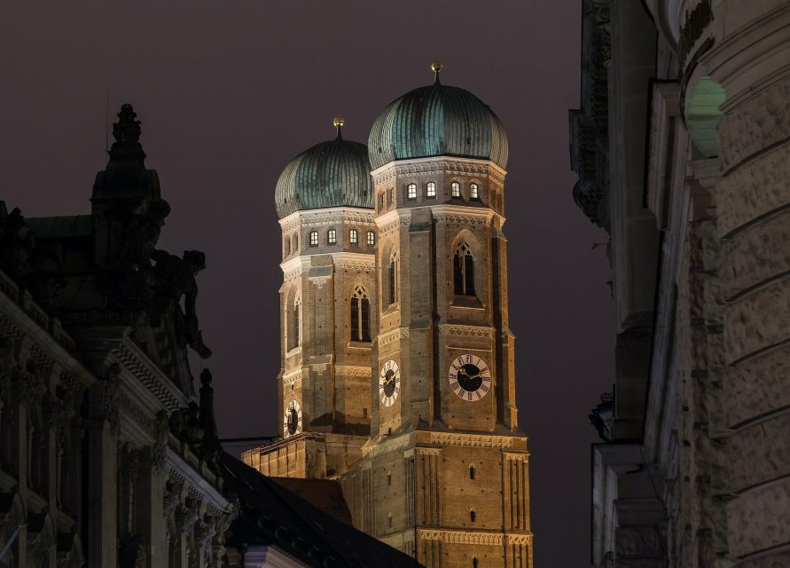 Munich: Night Watchman Torch Tour in German - Weather and comfort: rain or shine changes how you’ll feel the tour