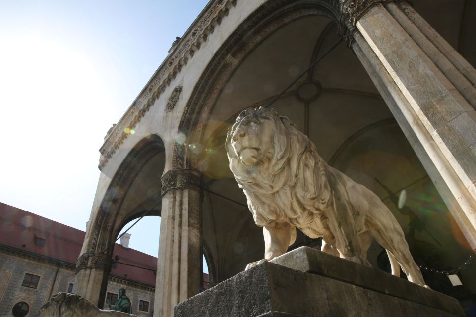 Munich: Old Town Guided Walking Tour - Key highlights you’ll feel fast