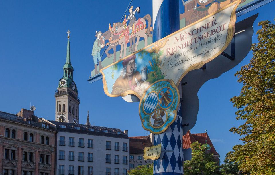 Munich: Old Town Guided Walking Tour - Starting at Marienplatz: The New Town Hall Meet-Up That Actually Works