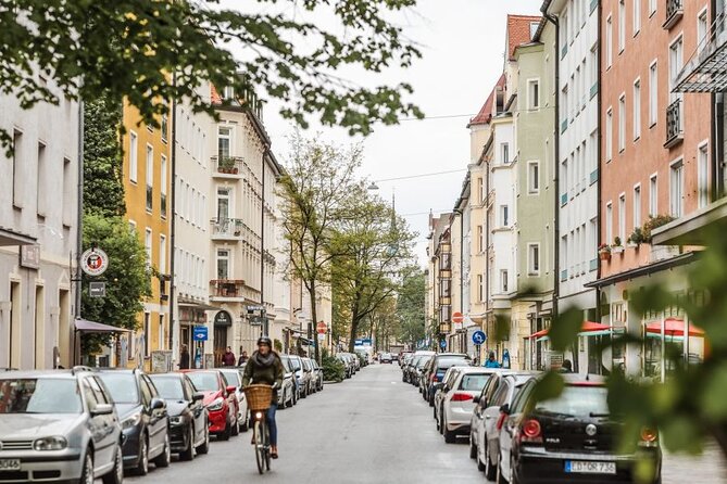 Munich Private Tour with a Local – Highlights & Hidden Gems - Starting Where You Actually Need to Be: Fischbrunnen to Your Hotel Choice