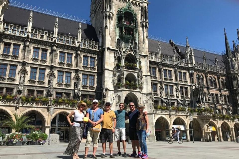 Munich : Private Walking Tour with A Guide (Private tour) - Old Town Sights: Rathaus Area, Churches, and Street-Level History