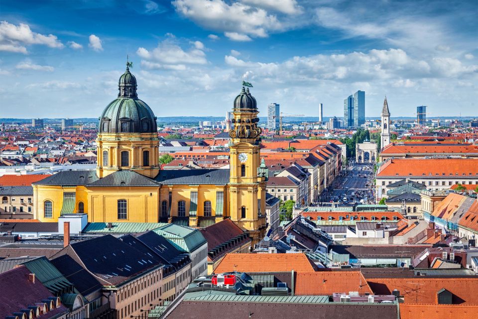 Munich : Private Walking Tour with A Guide (Private tour) - WWII and the Nazi Era: How the Tour Handles Heavy History