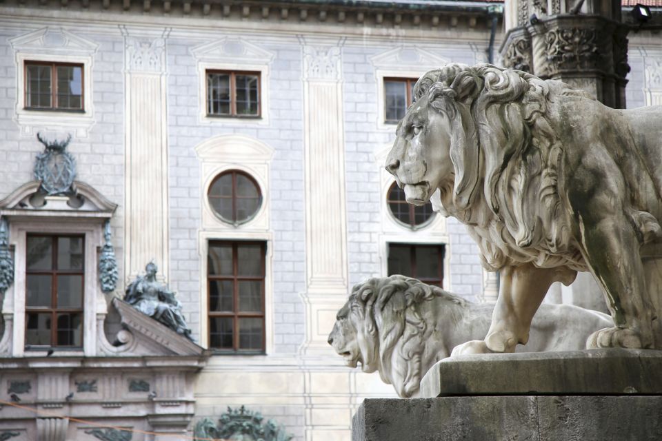 Munich: Third Reich & WWII Walking Tour - Hofbräuhaus: the early mass meeting that made Nazism visible
