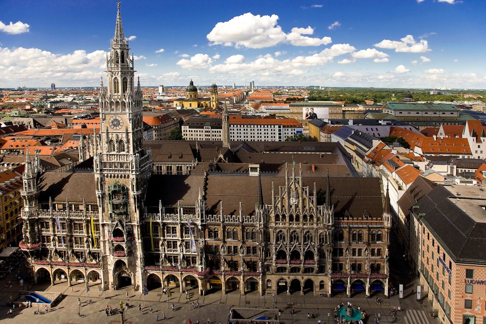 Munich: Walking Tour Old Town and Viktualienmarkt - Marienplatz start: where Munich’s clockwork and stories begin