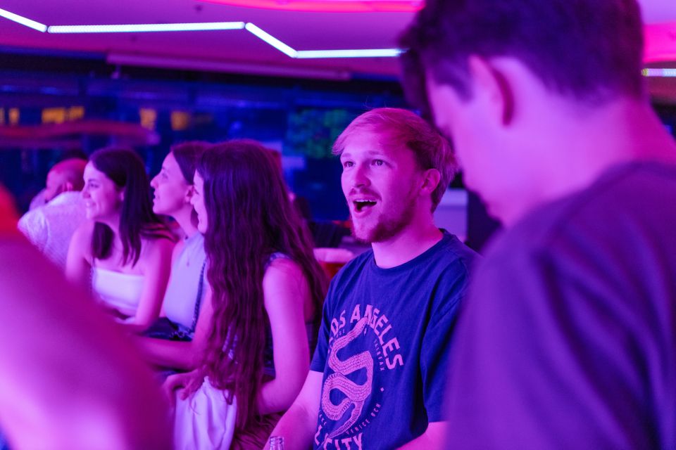 Munich's Original Pub Crawl - Group Vibe and Guide Style: What Makes It Feel Easy