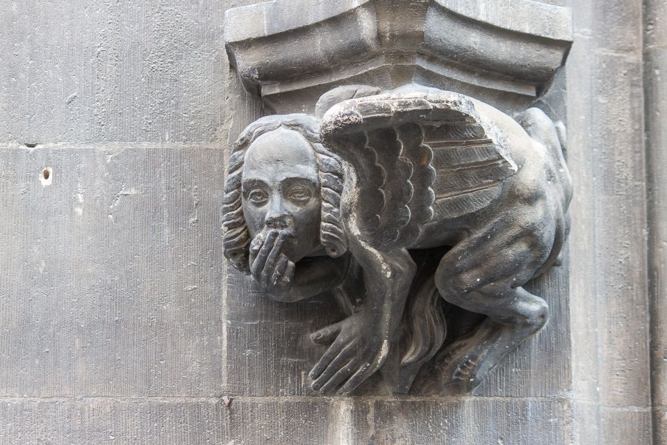 Mystic Munich - Sagas and Legends of the Old Town - St. Onuphrius and the eye test: a quick detail with big meaning