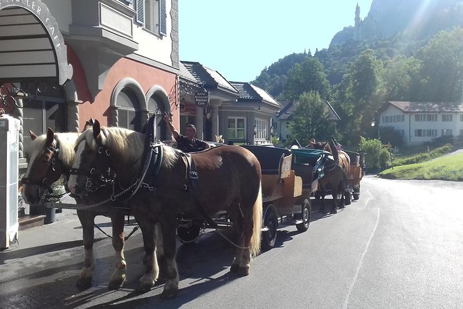 Neuschwanstein and Hohenschwangau Exclusive Skip-the-Crowds Tour - Pöllat Waterfall: The Quick Payoff Between Viewpoints