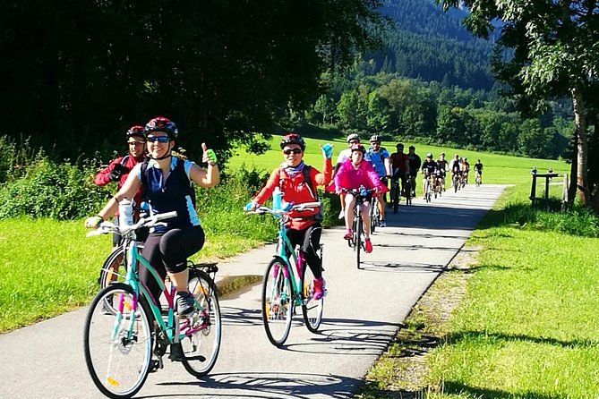 Neuschwanstein Castle by Bus Incl. Bike Ride or Hohenschwangau - Marienbrücke Timing: Getting Those Views Without Losing Castle Entry
