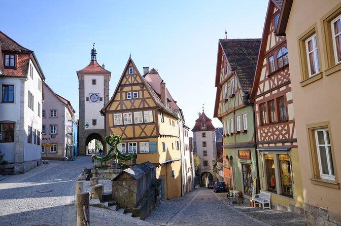 Neuschwanstein Castle, Ettal Abbey and Oberammergau Private Tour from Munich - Quick hits before you go
