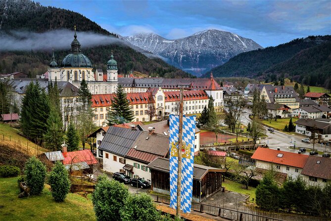 Neuschwanstein Castle, Ettal Abbey and Oberammergau Private Tour from Munich - How to plan your day for comfort, photos, and fewer headaches
