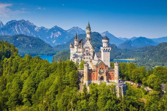 Neuschwanstein Castle, Ettal Abbey and Oberammergau Private Tour from Munich - Oberammergau: Passion Play village time for lunch, painted houses, and woodwork