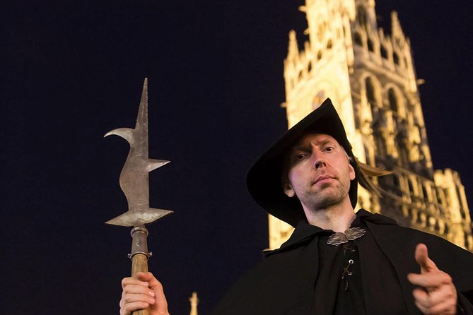 On the road with the night watchman - Why a night watchman tour makes sense in Munich