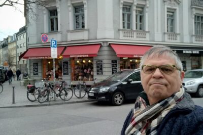 Paul's Private Tour in Munich old City - Starting at Karlstor and Frauenkirche: your orientation begins with the skyline