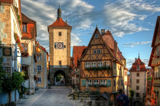 Romantic Road, Rothenburg, and Harburg Day Tour from Munich - The Bus Ride Experience: Comfort Helps When Your Day Is Long