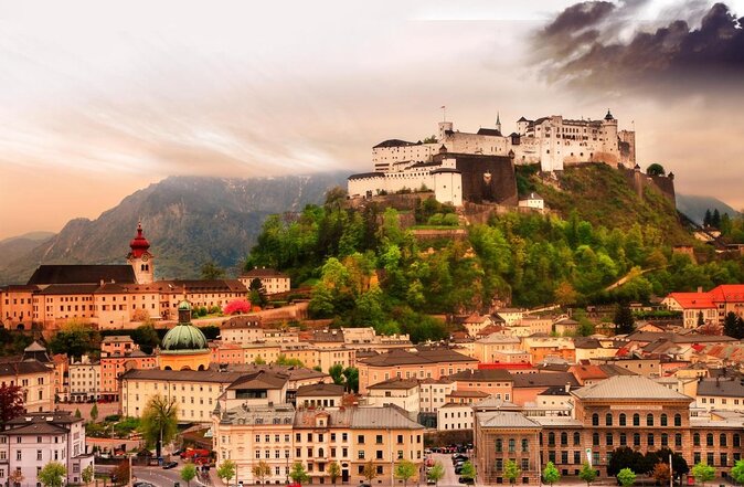 Salzburg and Lake District Day Tour from Munich - Salzburg’s Altstadt: Map, Mini-Walk, Then Real Free Time