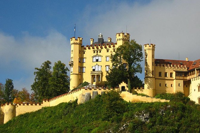 Skip-the-Line Neuschwanstein Castle Tour from Munich - The Day’s Route: Munich to the Castle Area (Train, Then Van)