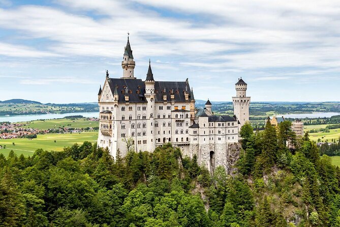 Winter Tour to Neuschwanstein Castle from Munich - Key highlights from this Munich-to-Neuschwanstein day